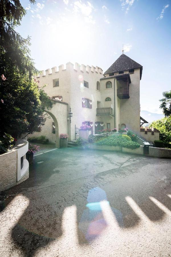 Schloss Plars Wine & Suites Lagundo Esterno foto