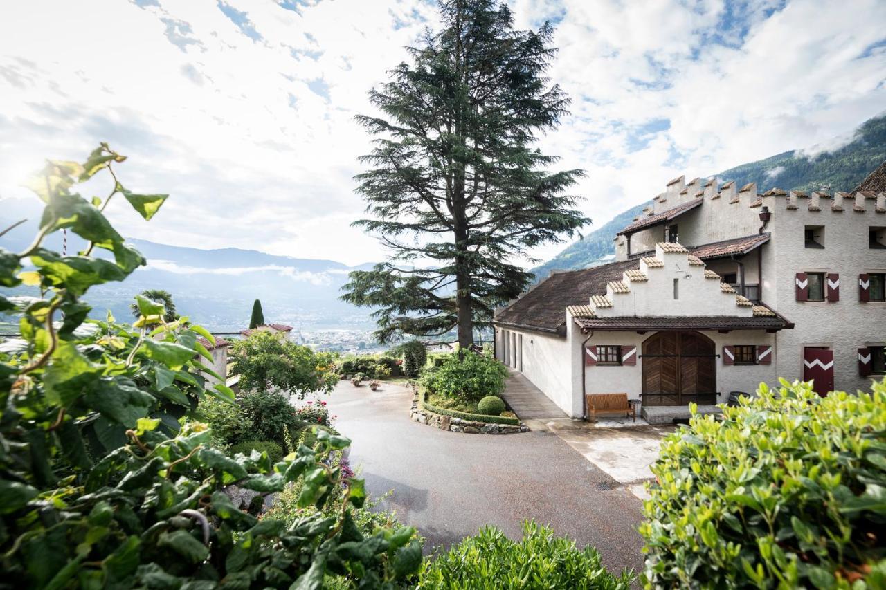 Schloss Plars Wine & Suites Lagundo Esterno foto