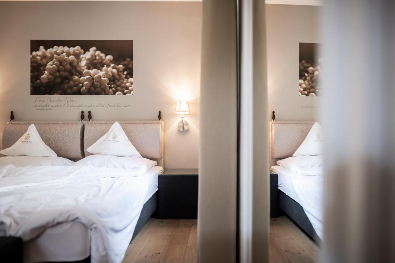 Schloss Plars Wine & Suites Lagundo Esterno foto