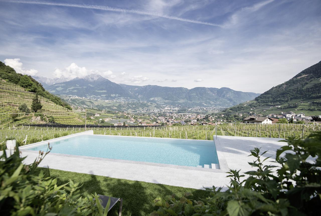 Schloss Plars Wine & Suites Lagundo Esterno foto